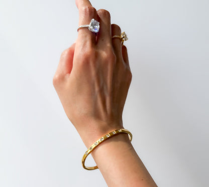 Grace- 18k Gold Plated Bracelet with Square Zircon Stones