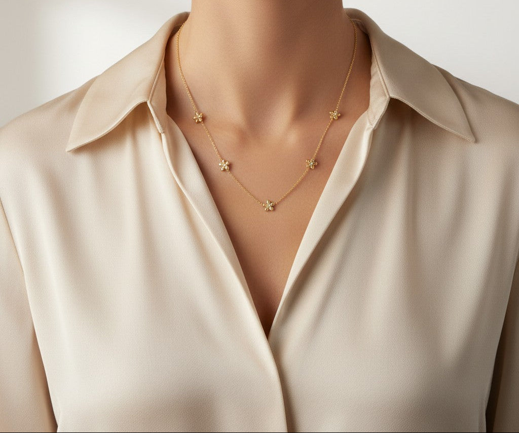 Nancy | 18K Gold Plated Dainty Zirconia Flower Necklace