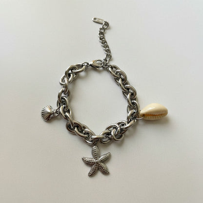 Mabel | 18K Gold Plated Chunky Seashell Charms Bracelet