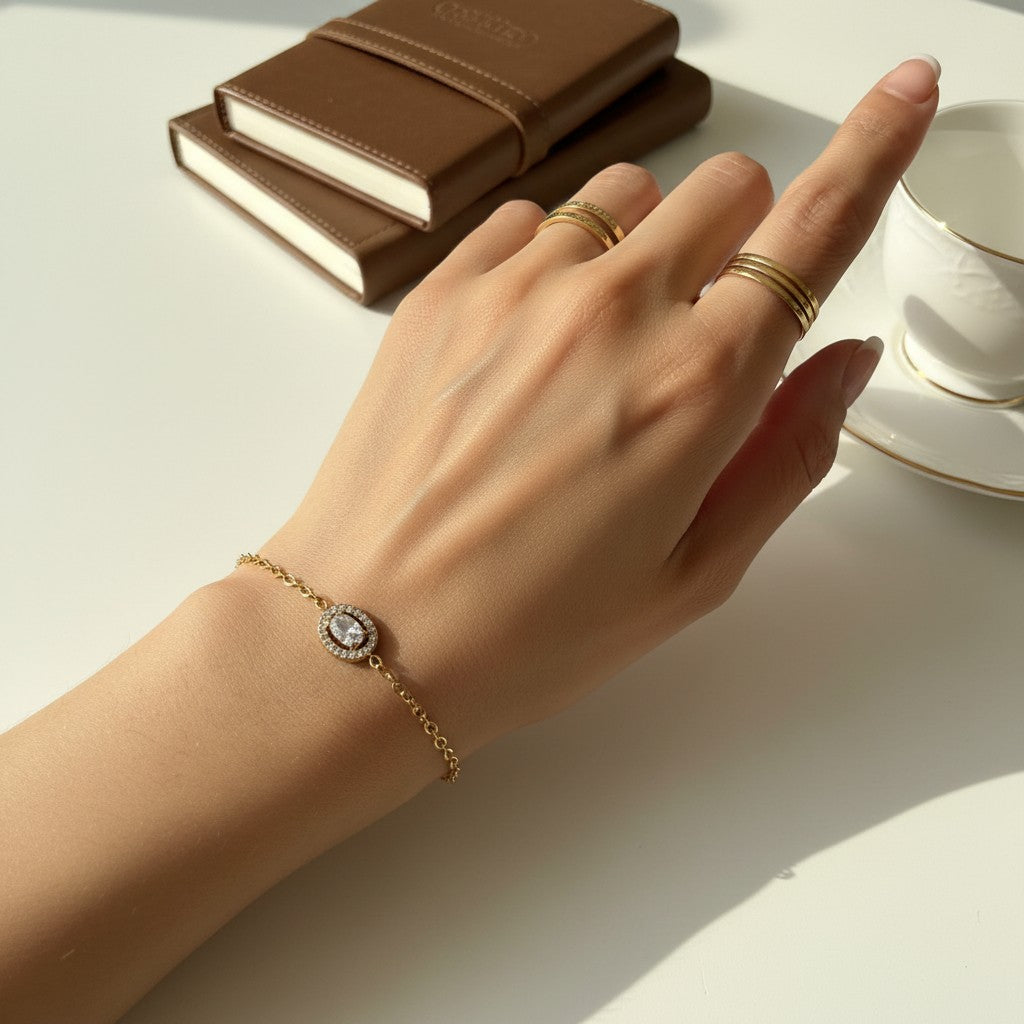 Elenor- 18K Gold Plated Dainty Oval Cut Zircon Bracelet