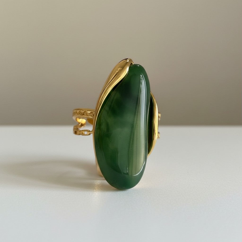 Ronny – 18K Gold Plated Resin Cabochon Stone Adjustable Ring