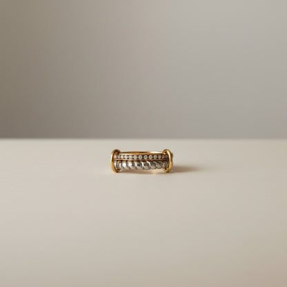 Zuni – 18K Gold Plated 2 Interlocking Rings Mixed metal with Zirconia Pavé Band
