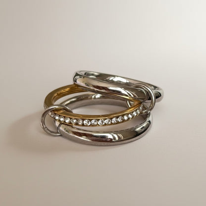 Heidi – 18K Gold Plated Interlocking Stack Ring with Zirconia Pavé Band