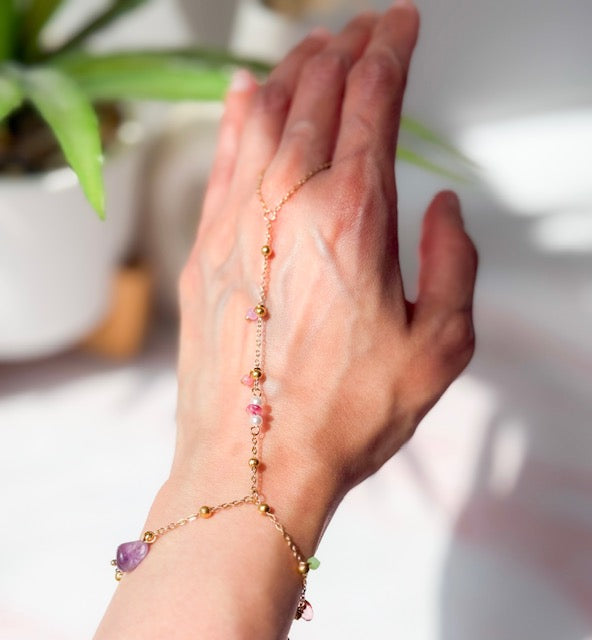 Lily- 18K Gold Plated Beaded Pearl Hand Chain