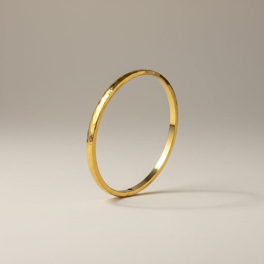 Alma- Textured Gold Plated Bracelet