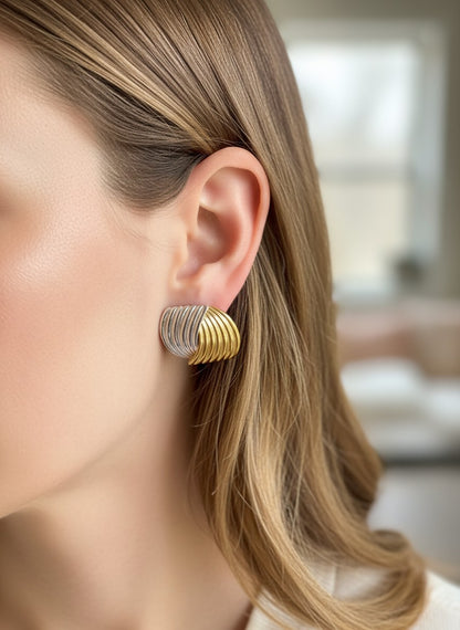 Gaby | 18K Gold Plated Rippled Chunky Ear Studs