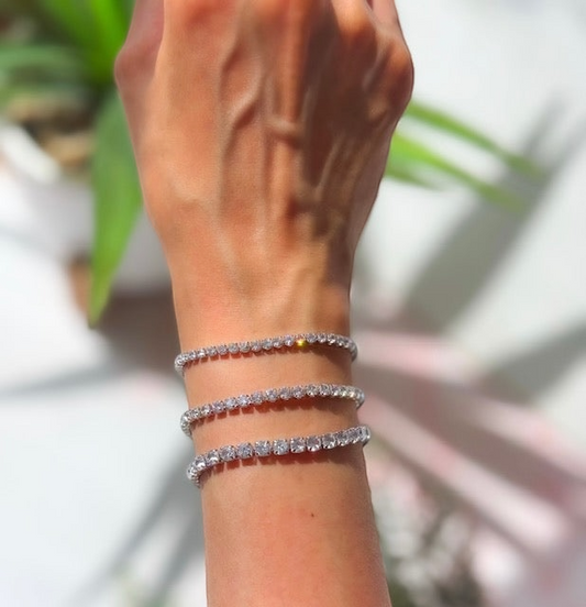 The Tennis Bracelet in Silver