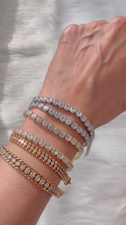 The Tennis Bracelet in Silver